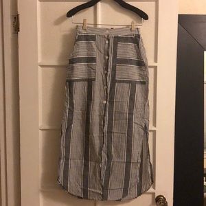 Love Sweet Love Grey Striped Midi Skirt size small
